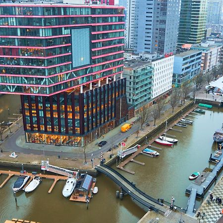 De Coaster & Aquarium Ponton Otel Rotterdam Dış mekan fotoğraf