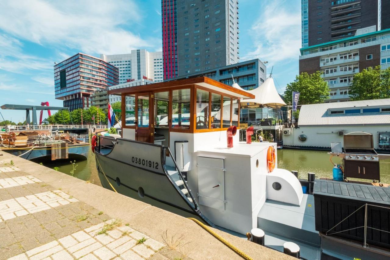 De Coaster & Aquarium Ponton Otel Rotterdam Dış mekan fotoğraf