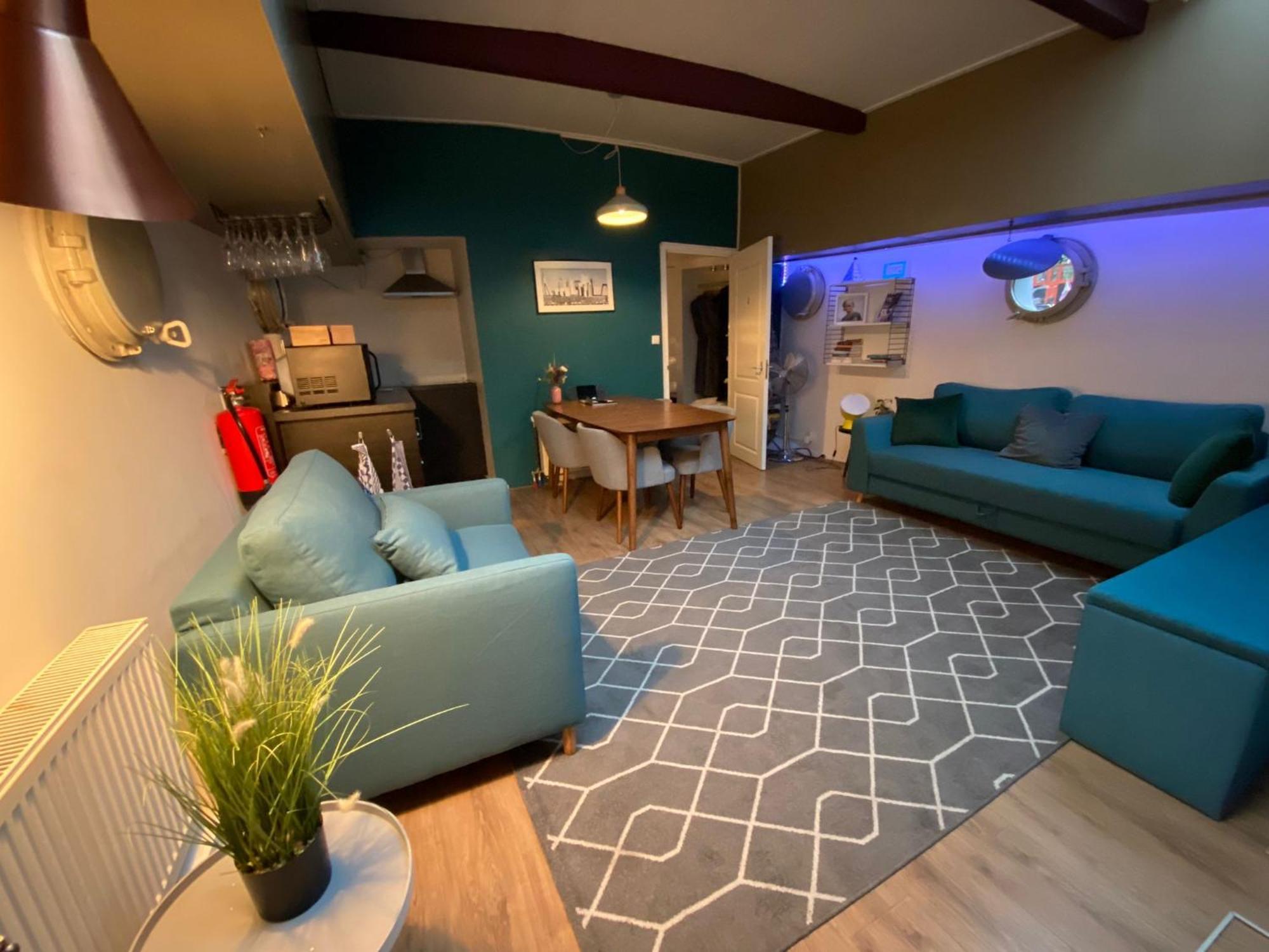 De Coaster & Aquarium Ponton Otel Rotterdam Dış mekan fotoğraf