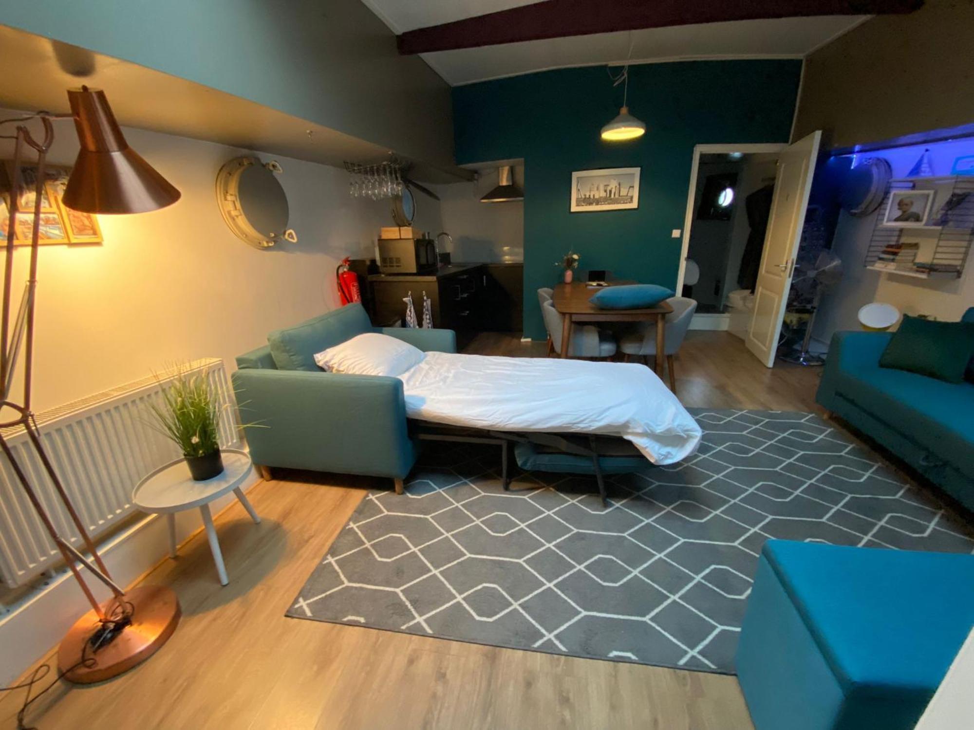 De Coaster & Aquarium Ponton Otel Rotterdam Dış mekan fotoğraf
