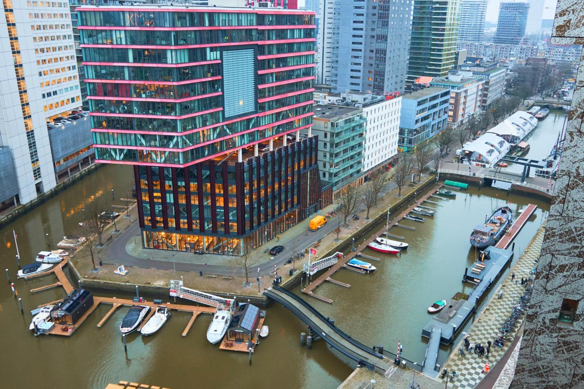 De Coaster & Aquarium Ponton Otel Rotterdam Dış mekan fotoğraf